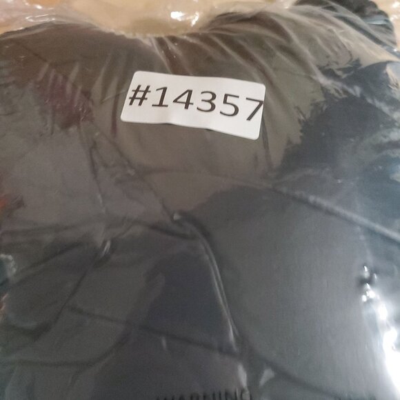 DKNY Coat Womens Size Small Black Hooded Puffer 100% Polyester Machine Washable - Picture 9 of 9